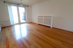 Living Room- click for photo gallery